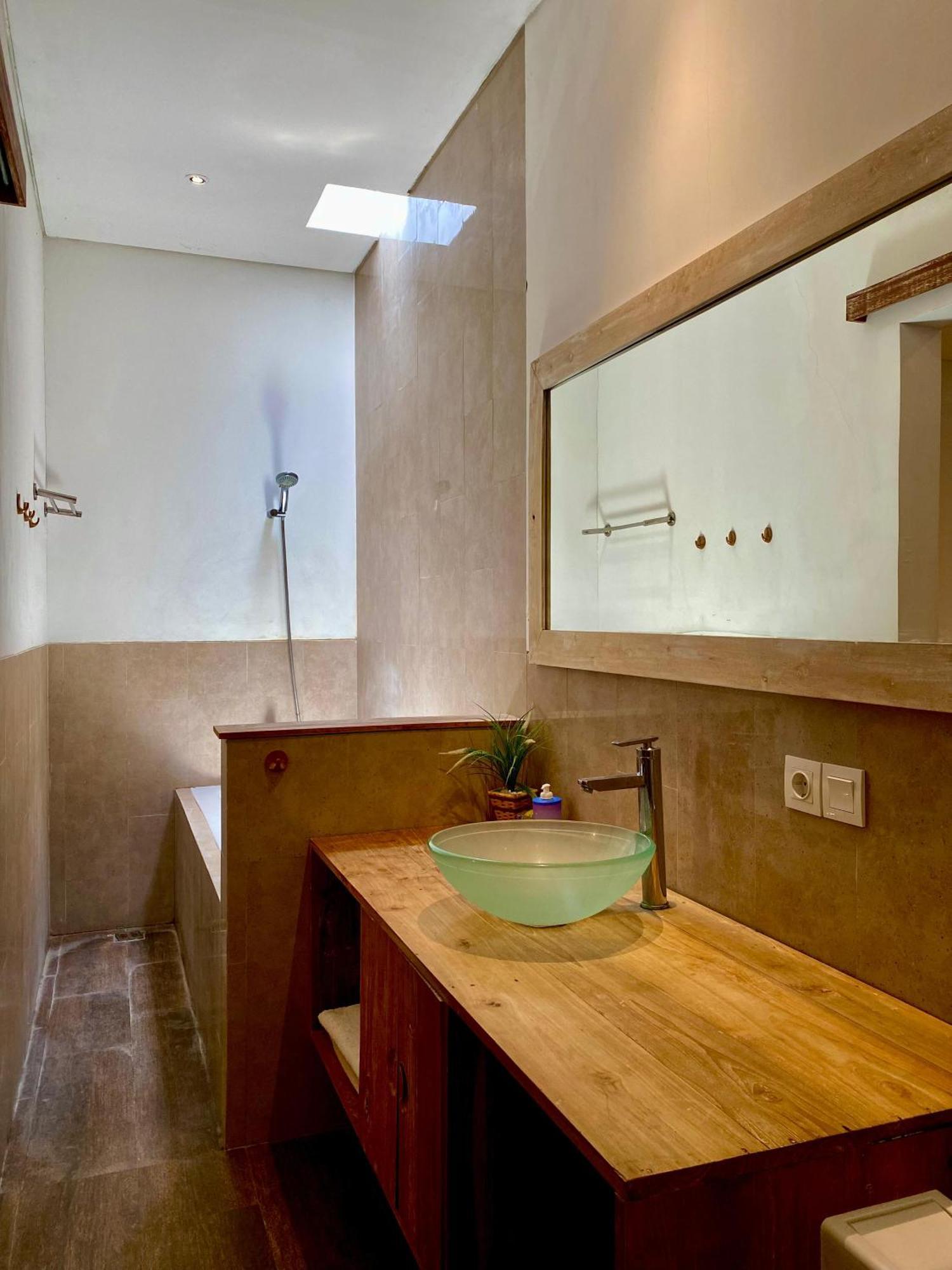 Uma Sindu Apartemen